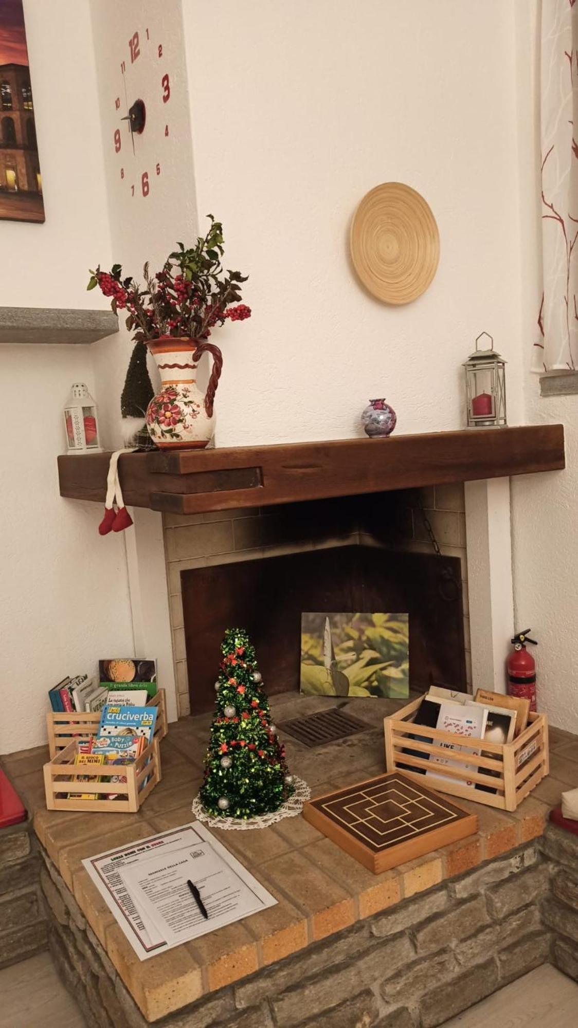 Lukas Home Con Il Cuore Appartamento 3 Camere Al Piano Terra E Appartamento 1 Camera In Taverna Merone Esterno foto