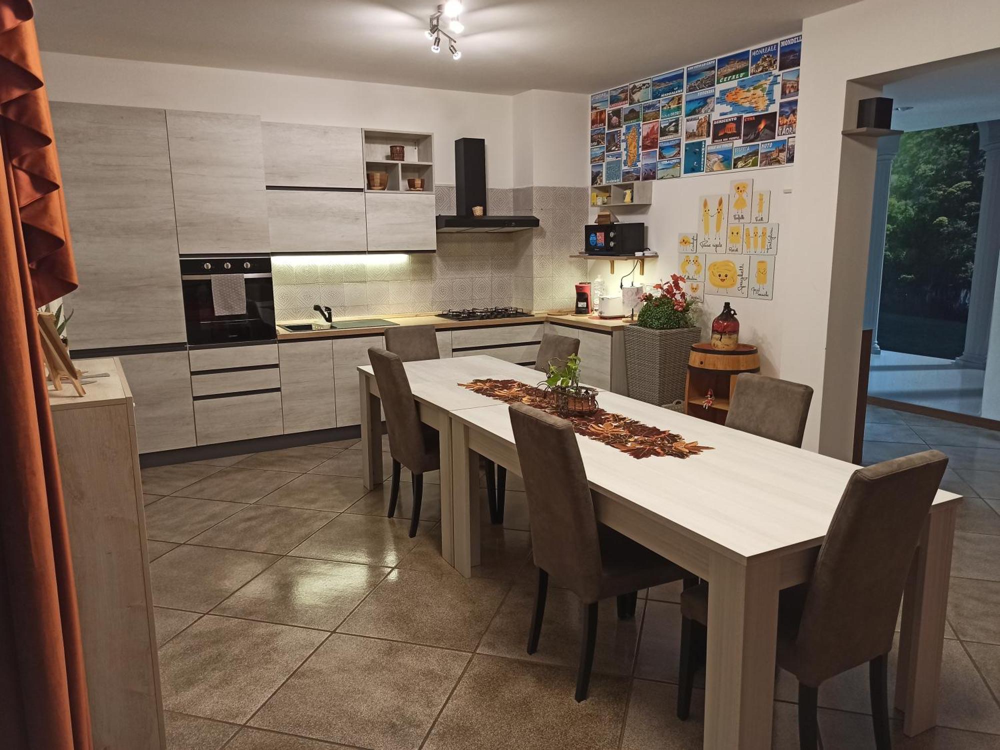 Lukas Home Con Il Cuore Appartamento 3 Camere Al Piano Terra E Appartamento 1 Camera In Taverna Merone Esterno foto